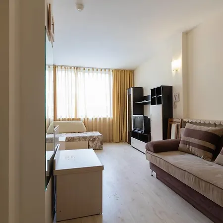 ❤ Style Studio W Kitchen & Washer, Pool❤qo❤ Апартамент Слънчев бряг